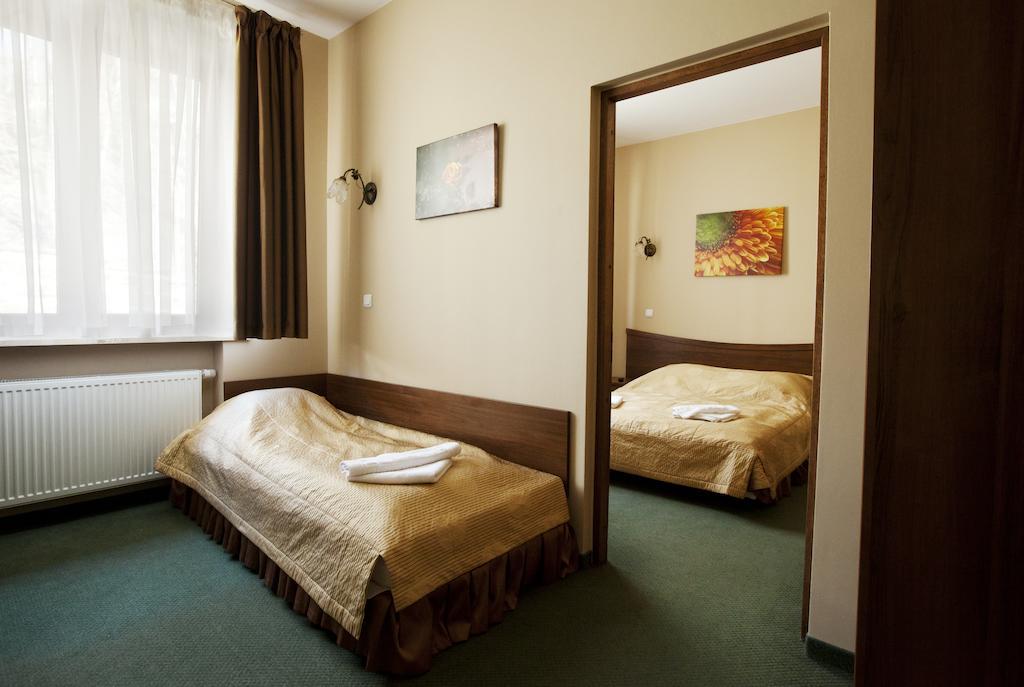 Osrodek Wypoczynkowy Amadeusz Hotel Krynica Zdroj Room photo