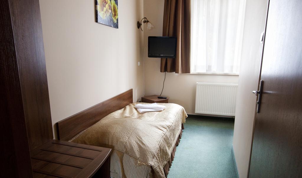 Osrodek Wypoczynkowy Amadeusz Hotel Krynica Zdroj Exterior photo