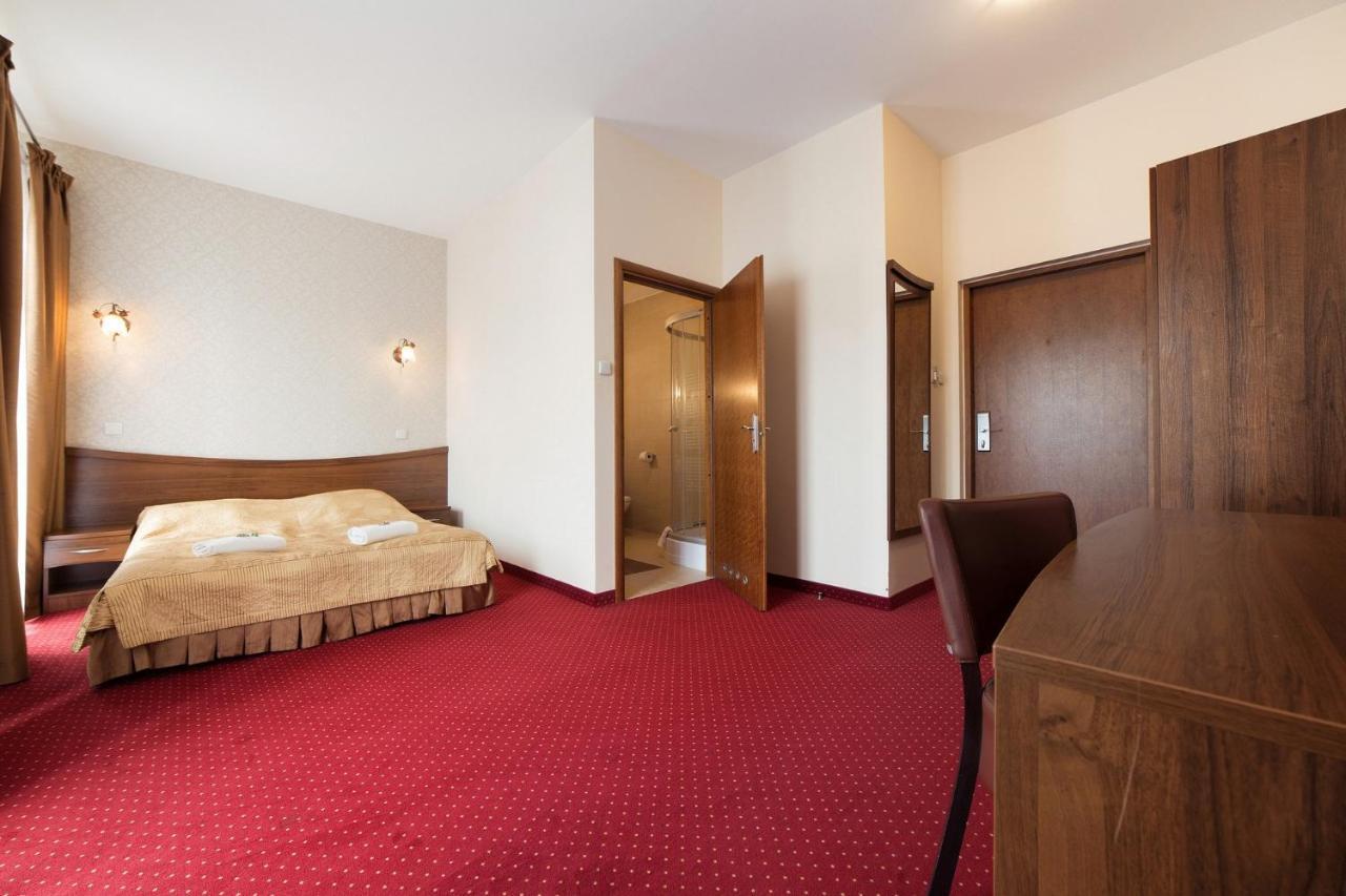 Osrodek Wypoczynkowy Amadeusz Hotel Krynica Zdroj Exterior photo